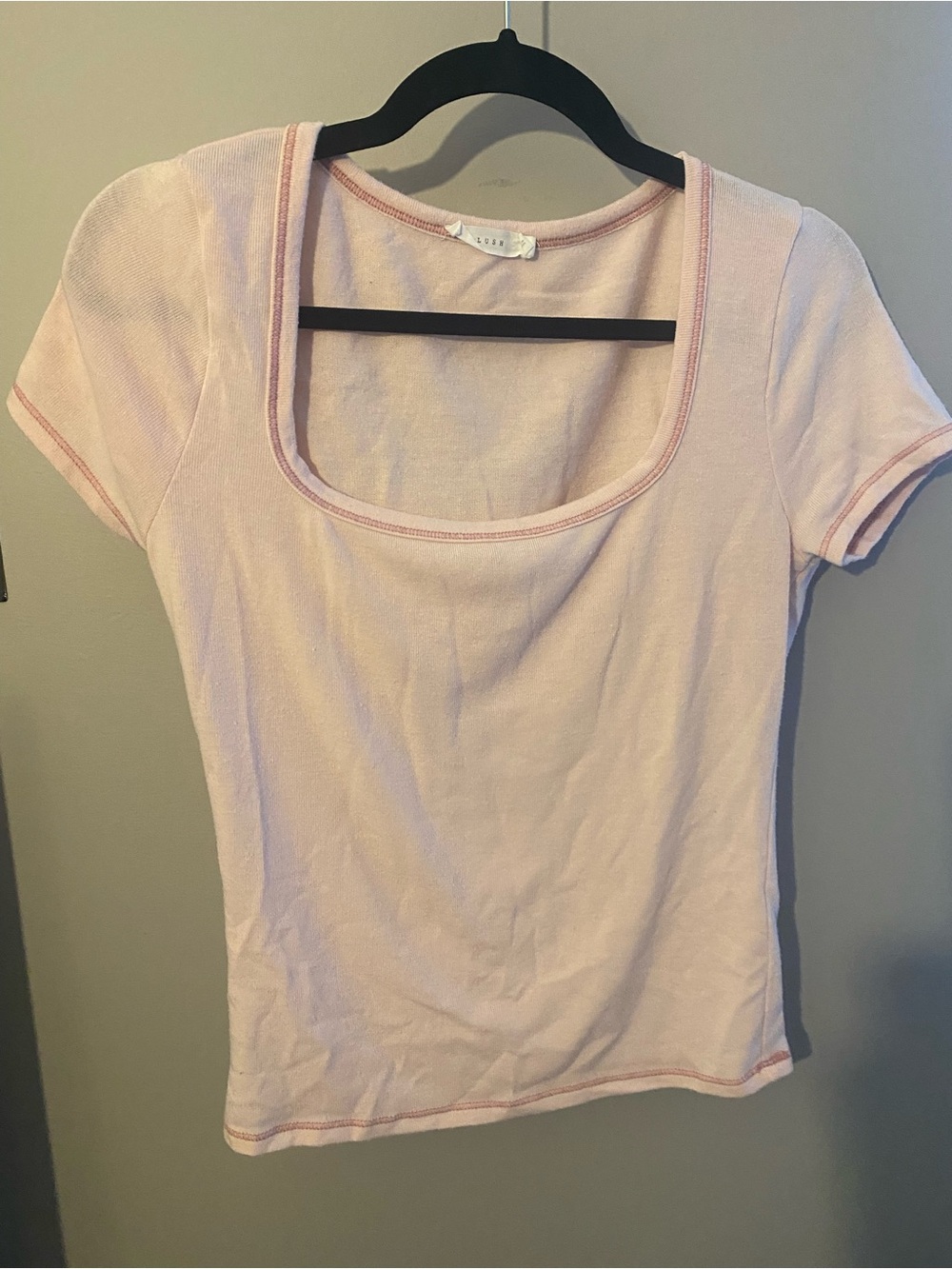 Lush Pale Pink Scoop Neck Short Sleeve Tee